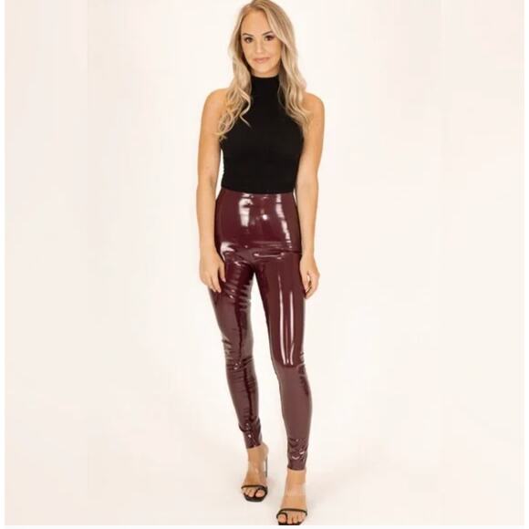 SPANX Faux Patent Leather Liquid Leggings Ruby Red Sz M {KK11} - Picture 1 of 7